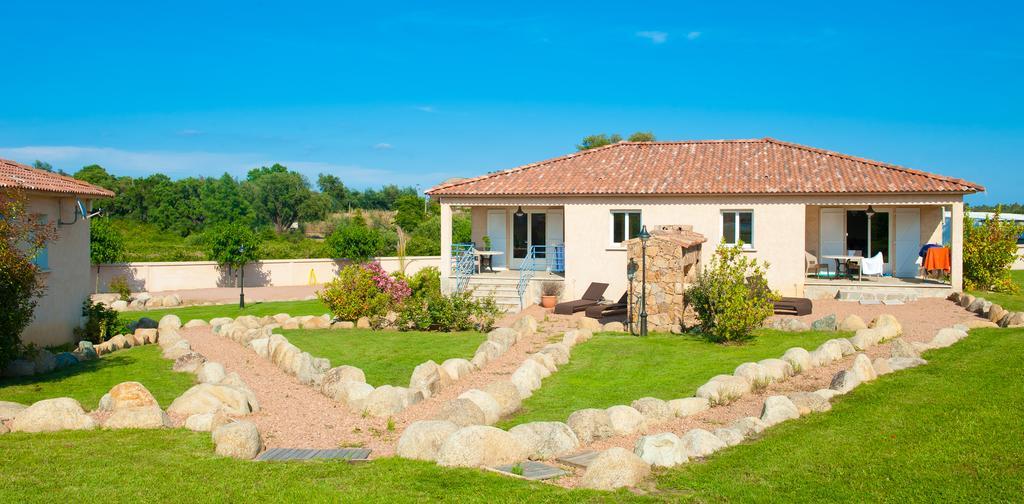 Alzitone Villa Ghisonaccia ภายนอก รูปภาพ